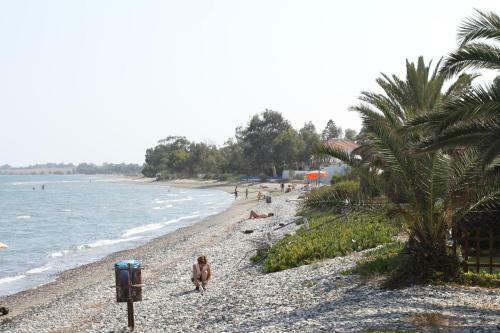 Spiros Seaside Holiday Home