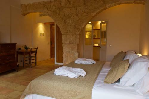 Alcaufar Vell Hotel Rural & Restaurant