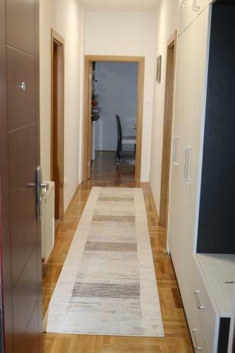 Apartman Dora