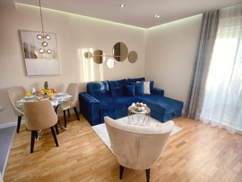 Tiffany Lux Apartment