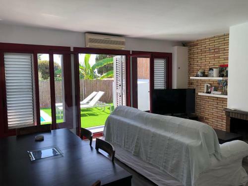 Casa Con Piscina Privada En Sitges