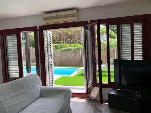 Casa Con Piscina Privada En Sitges