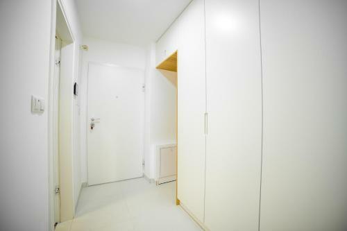 Sun Square Apartments