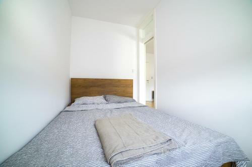 Sun Square Apartments