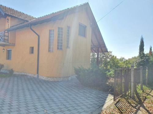 Vikendica Relax Tuzla