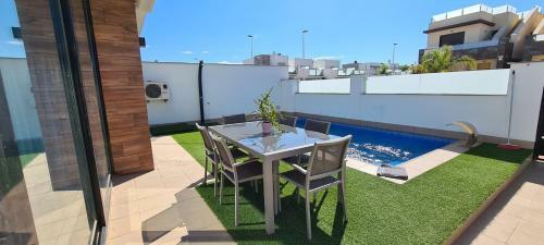 Villa Lo Pagan Holiday House