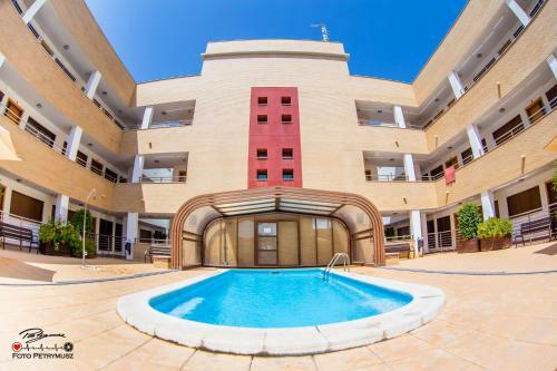 Blanco Apartment
