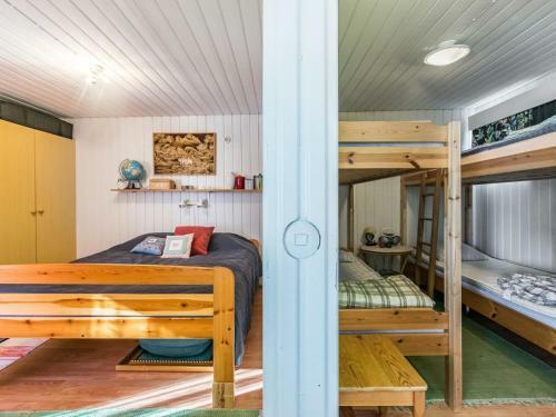 Holiday Home Kivirinne
