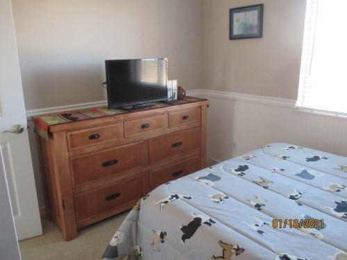 Peaks Wildernest House Bed And Breakfast - Vaccinations Required