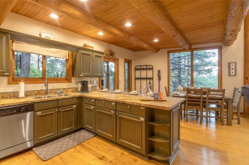 Point Of Pines Flagstaff Cabin