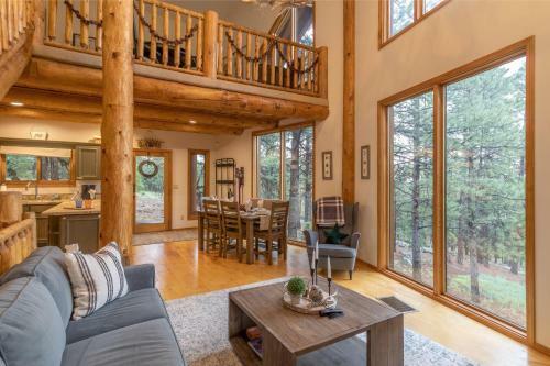 Point Of Pines Flagstaff Cabin