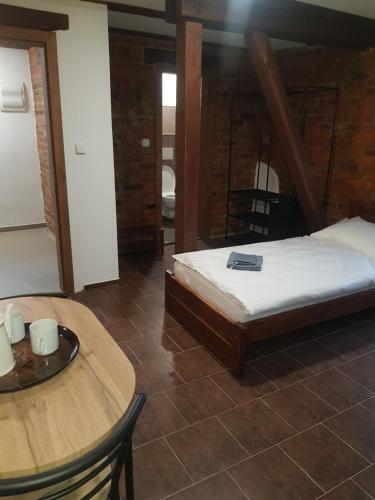 Hostal Penzion Na Statku B?ezov�