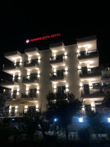 Summer Gate Hotel