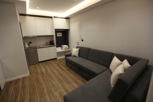 Neli Apartments