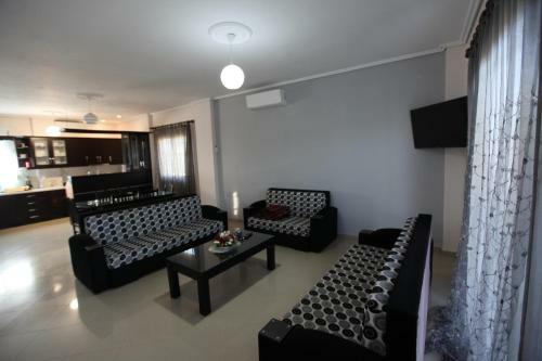 Green Garden Apartments