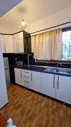 Hostal Guesthouse Veliaj