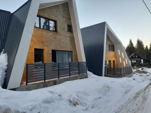 Villa Olympic Oasis