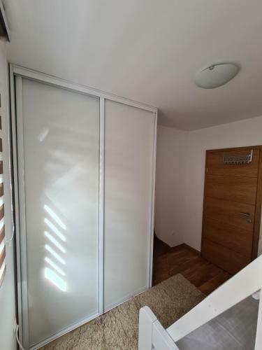Vila Eskim Apartman Jelena