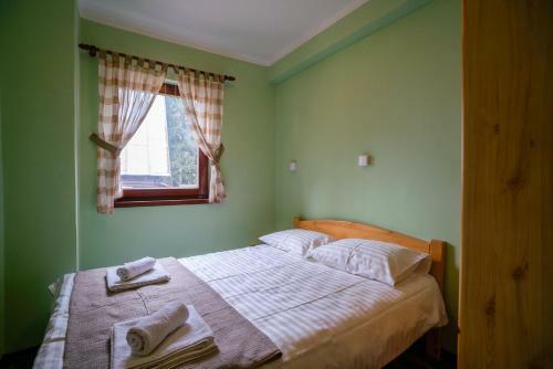 Apartments And Rooms Planinska Idila