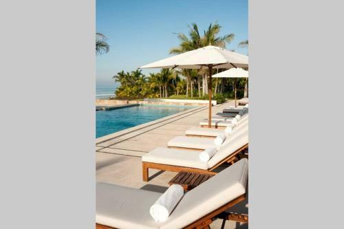 Apartamento Spectacular Beachfront At Veneros Fully Staffed