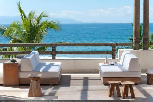 Apartamento Spectacular Beachfront At Veneros Fully Staffed