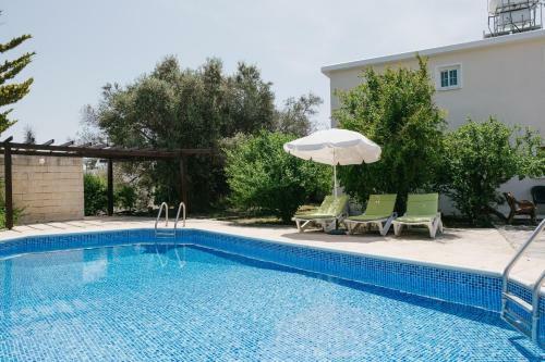 Five Greeks 4 Bedroom Villa In Paphos