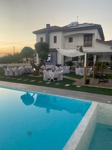 Kasparis View Residence