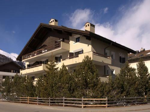 Apartment Chesa St�