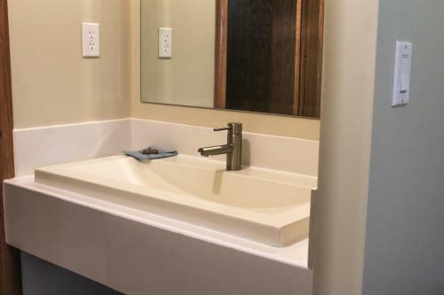 Hotel La Huerta Inn & Suites