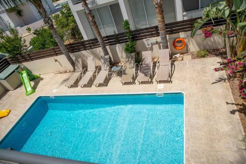 Blue Water Villa Ekaterina 3 Bdrm