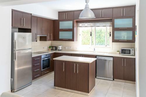 Palm Villa Ekaterina 4 Bdrm