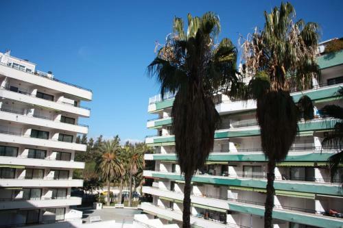 Apartamentos Aventura Salou