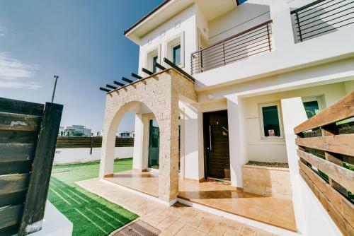 Villa Theadora