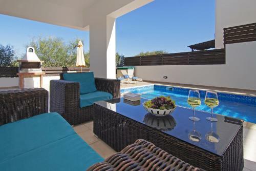 Villa Royal View