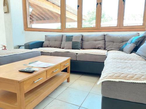 Stunning 2-bed Villa In Paralimni