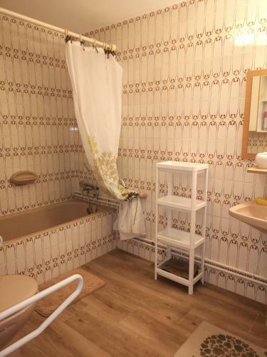 Apartamento Primera L�nea Con Terraza En Salou