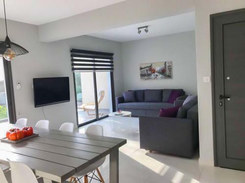 Mare Monte Seaview Boutique Apartment