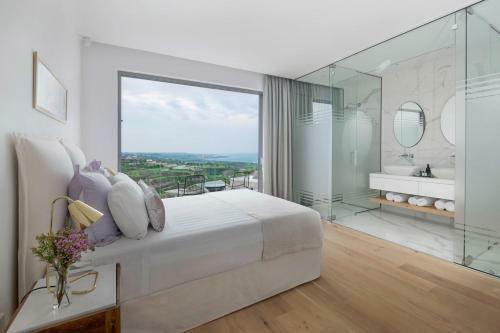 Villa Golden Shore