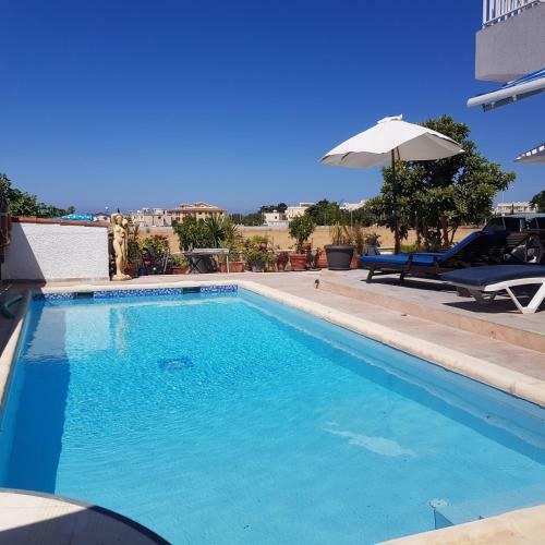 Apartamento Peaceful Villa With Private Pool Near The Sea