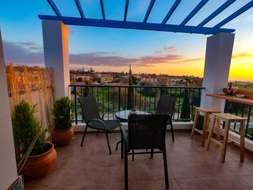 Ron?s Pergola Apartment