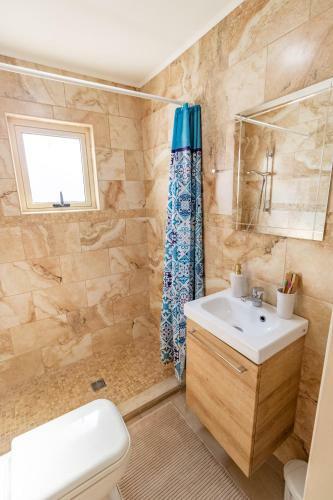 Apartamento Light House - Seafront Cosy Studio With Library