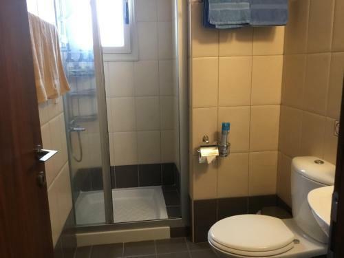Nice Freshly Renovated Sea-view Apartment