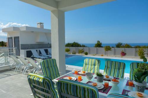 Villa Pleiades