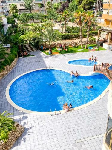 Precioso Apartamento Con Piscina, Y Cerca de La Playa