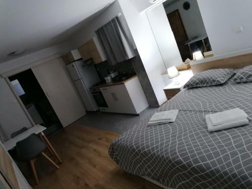 Apartamento Ioannou Court - Cozy Studio
