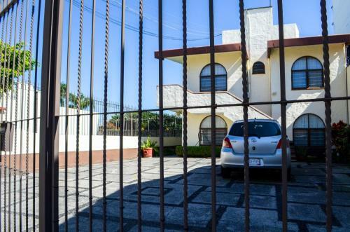 Villa & Casa Club Privada