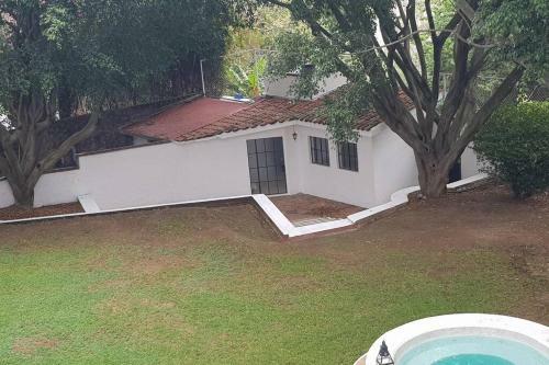 H&s Rent Casa Blanca Rest House.