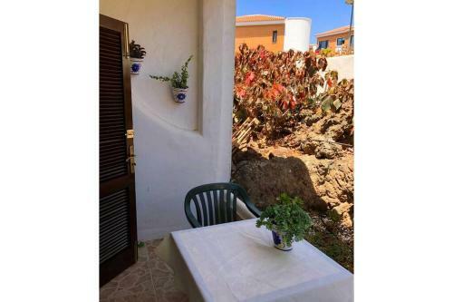Front Line Apartment In Amarilla Golf