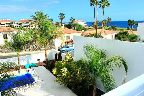 Villa Vila Carla - 3bdr + 3bath In Amarilla Golf
