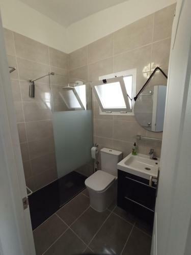 Apartamento Golfsur:jacuzzi/2bath/4bedroom/4tv-netflx/fastwifi